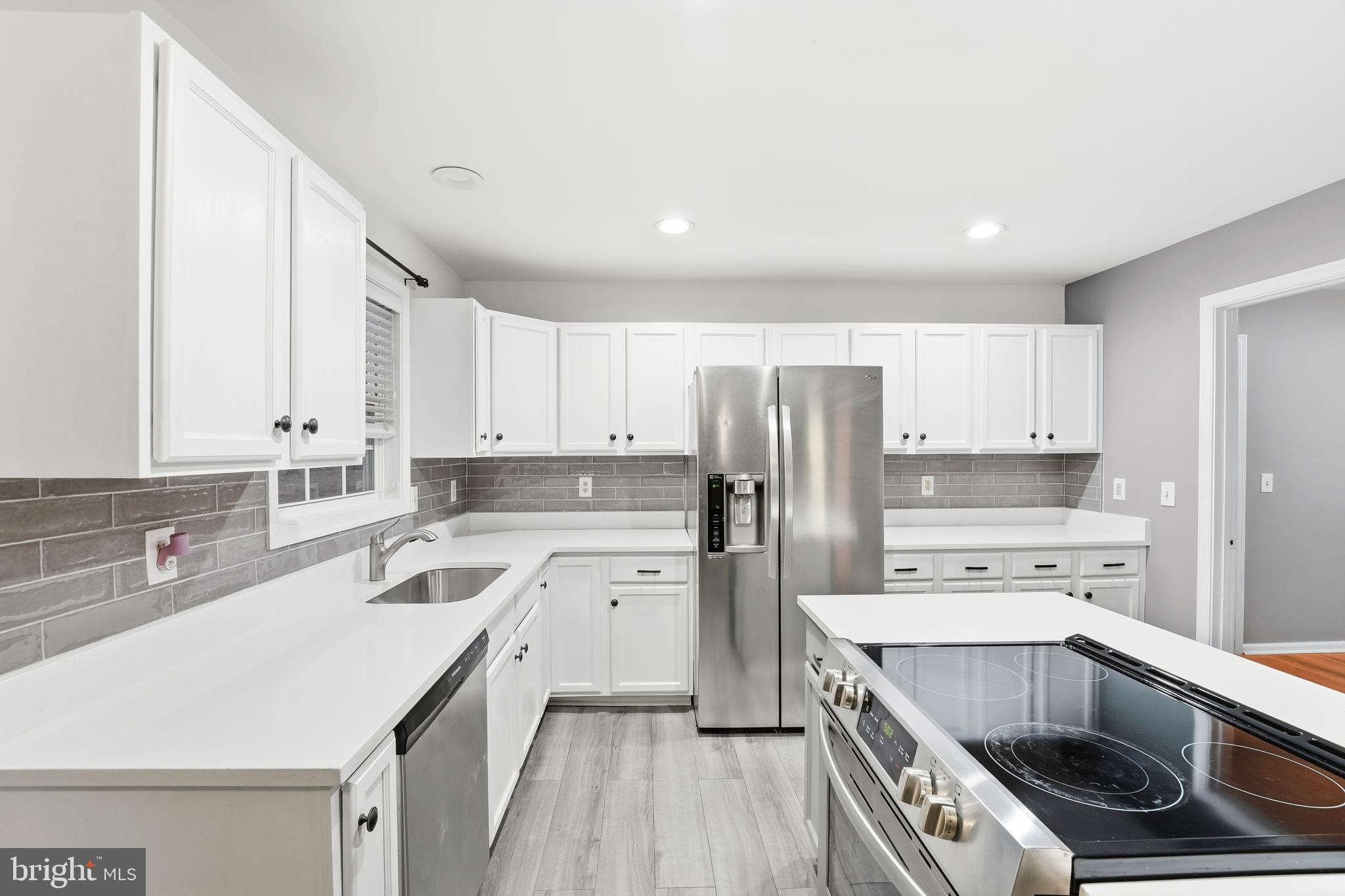 Rapidan, Virginia, 22733, United States, 3 Bedrooms Bedrooms, ,4 BathroomsBathrooms,Residential,For Sale,2010393