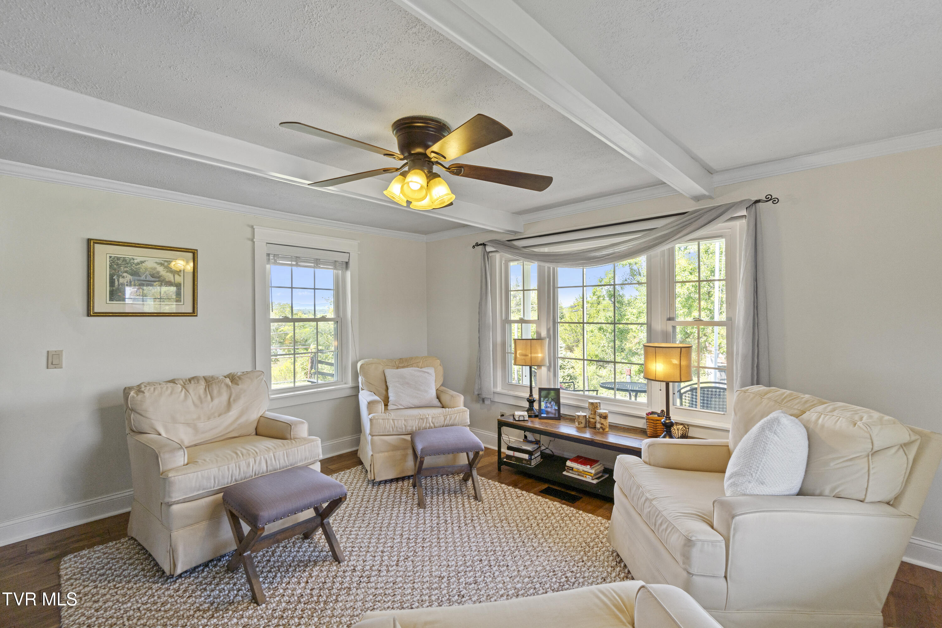 Greeneville, Tennessee, 37745, United States, 3 Bedrooms Bedrooms, ,3 BathroomsBathrooms,Residential,For Sale,2039547