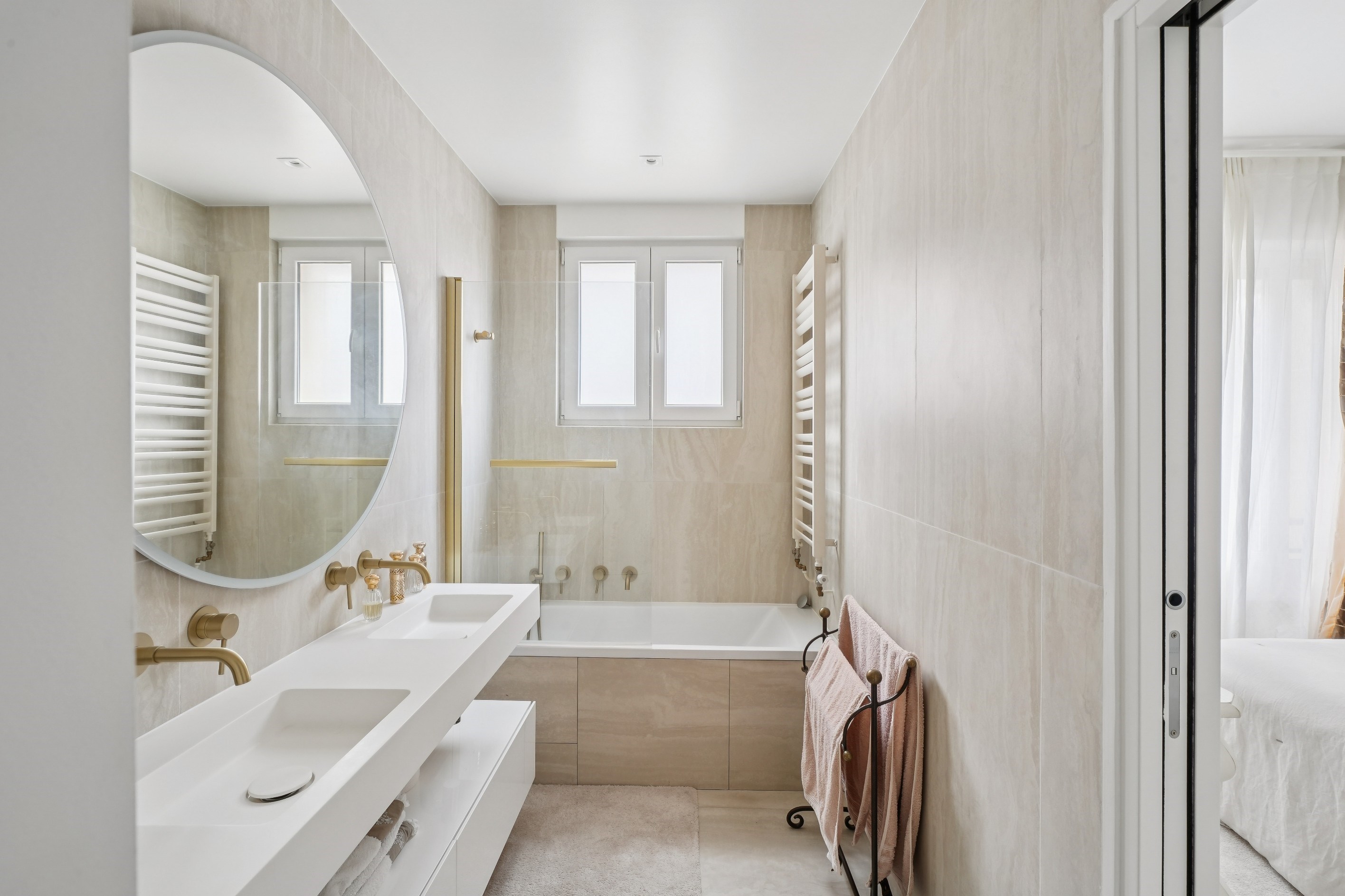  PARIS XVI - AUTEUIL : APPARTEMENT FAMILIAL - 物件實景