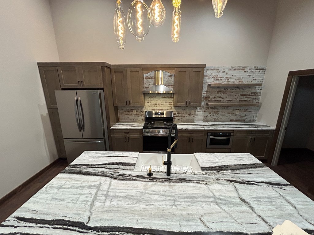 Mineral Bluff, Georgia, 30559, United States, 3 Bedrooms Bedrooms, ,3 BathroomsBathrooms,Residential,For Sale,1871294