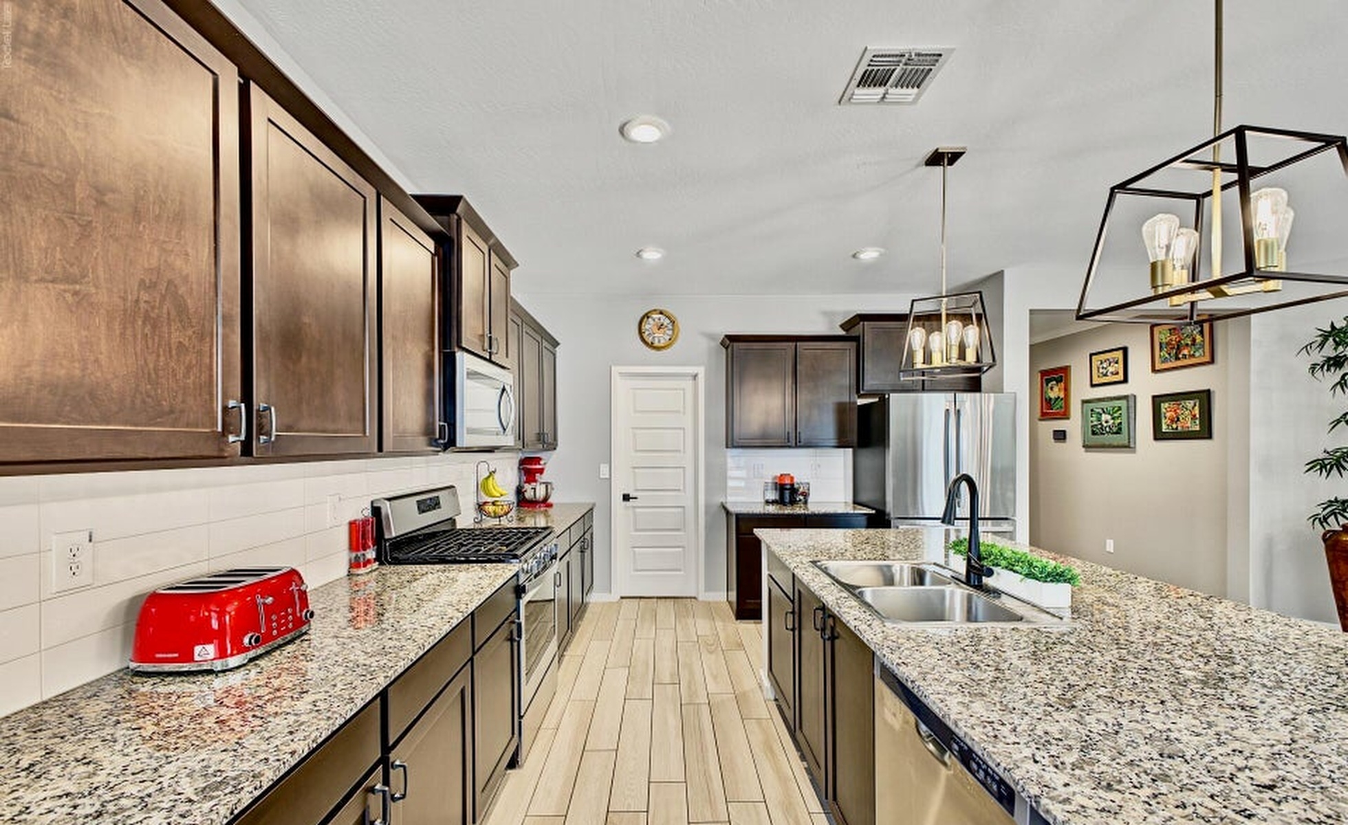  36304 N Chayton Dr  San Tan Valley, AZ - 物件實景