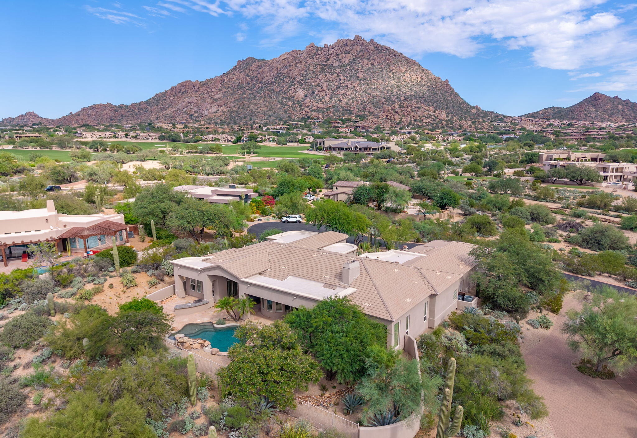  10801 E Happy Valley Rd #106  Scottsdale, AZ - 物件實景