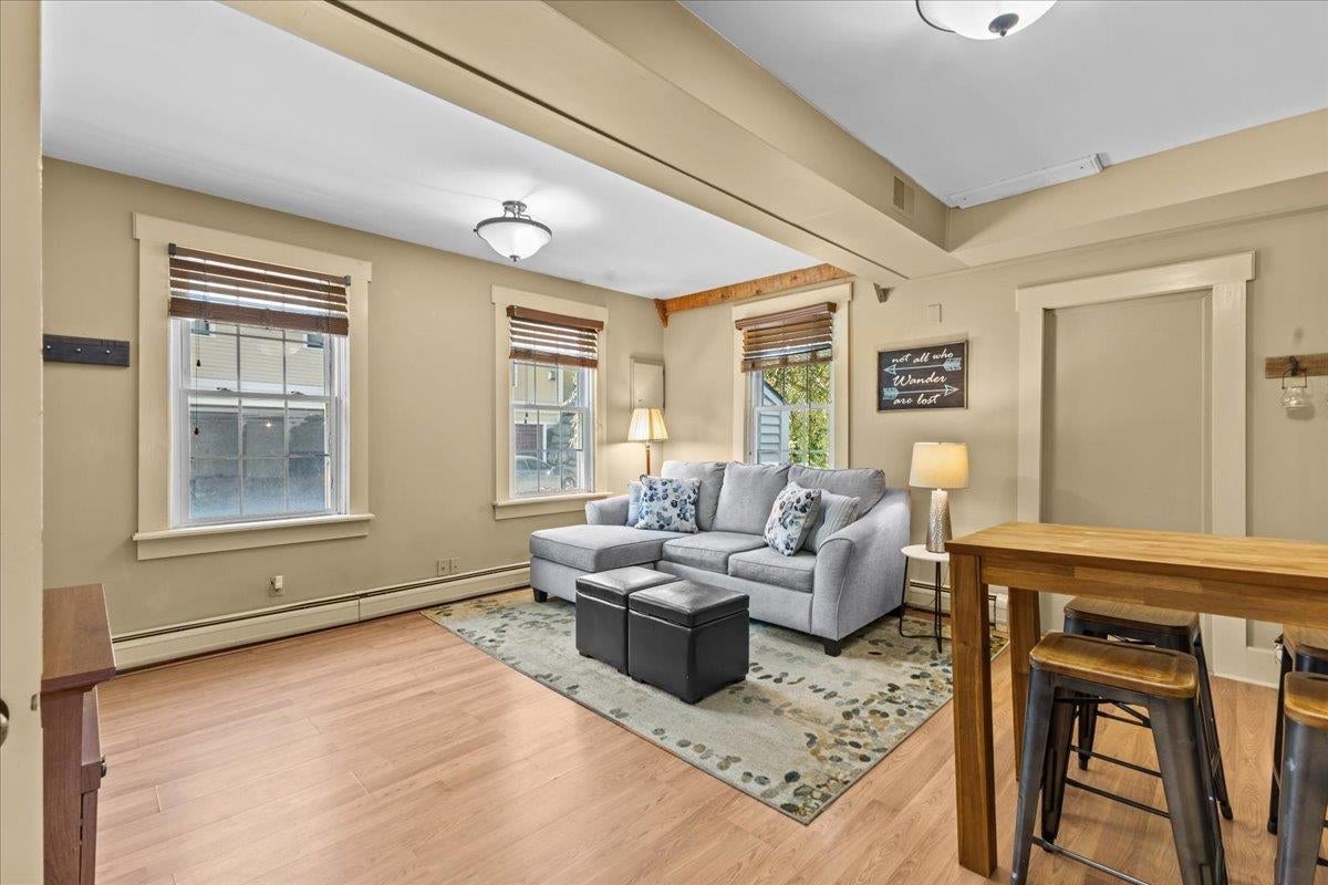 Stowe, Vermont, 05672, United States, 2 Bedrooms Bedrooms, ,2 BathroomsBathrooms,Residential,For Sale,2003002