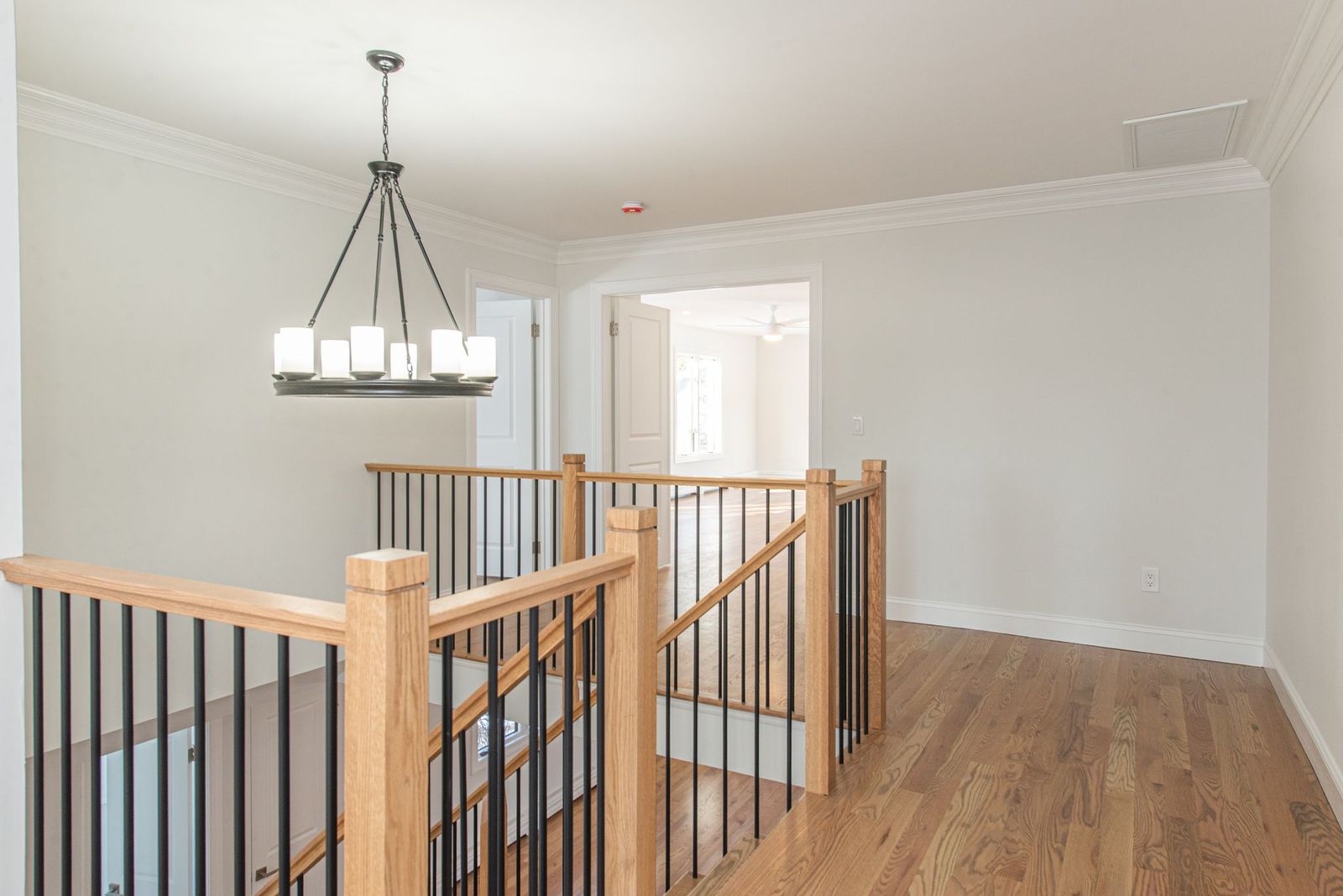 Fairfield, New Jersey, 07004, United States, 4 Bedrooms Bedrooms, ,5 BathroomsBathrooms,Residential,For Sale,2005992