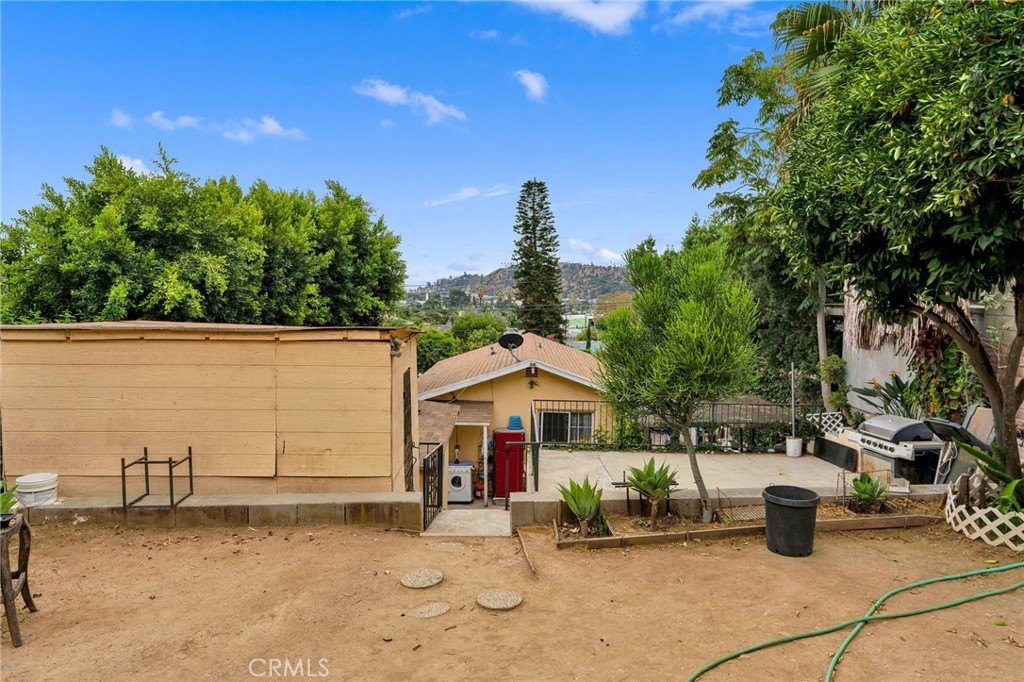 Los Angeles, California, 90065, United States, 2 Bedrooms Bedrooms, ,1 BathroomBathrooms,Residential,For Sale,1931706