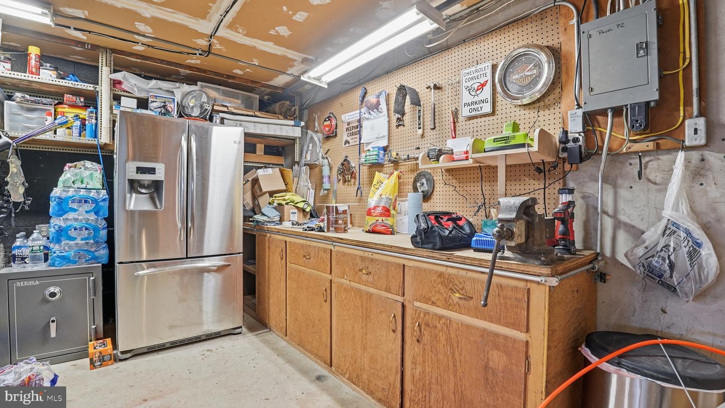 Allentown, Pennsylvania, 18103, United States, 3 Bedrooms Bedrooms, ,2 BathroomsBathrooms,Residential,For Sale,1993254