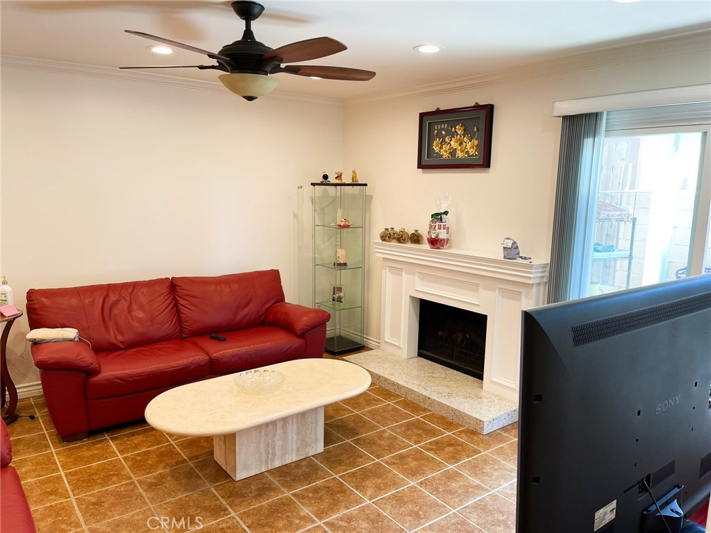 Baldwin Park, California, 91706, United States, 3 Bedrooms Bedrooms, ,2 BathroomsBathrooms,Residential,For Sale,2026593