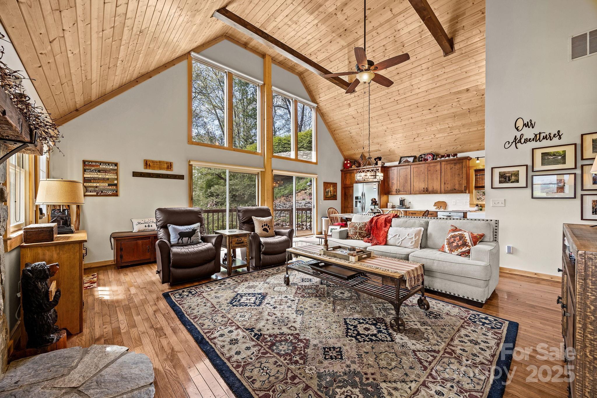 Waynesville, North Carolina, 28785, United States, 3 Bedrooms Bedrooms, ,2 BathroomsBathrooms,Residential,For Sale,1793601