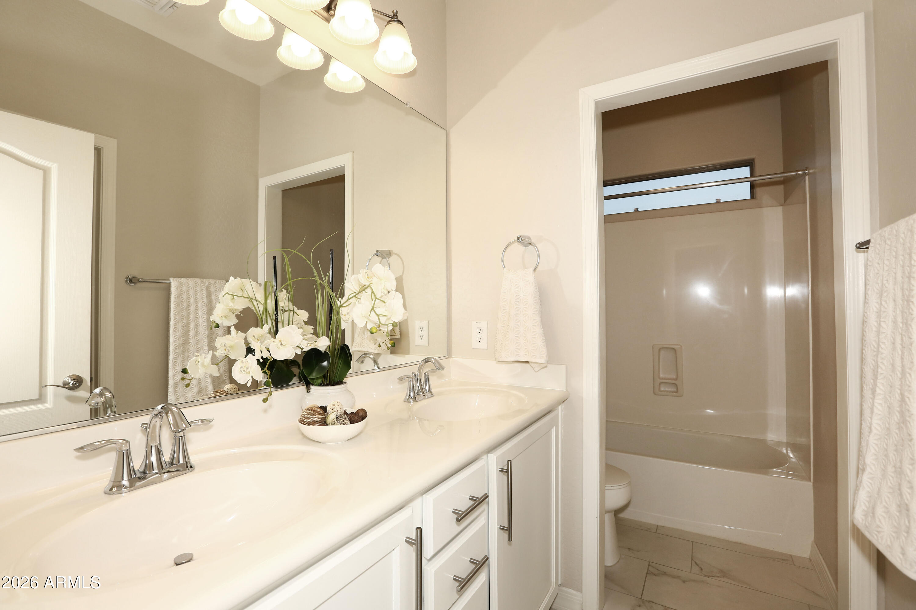  2984 E Coconino Drive, Gilbert, AZ, 85298 - 物件實景