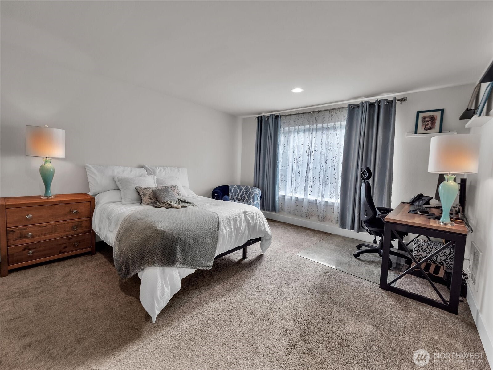 Lake Stevens, Washington, 98258, United States, 4 Bedrooms Bedrooms, ,4 BathroomsBathrooms,Residential,For Sale,1883070