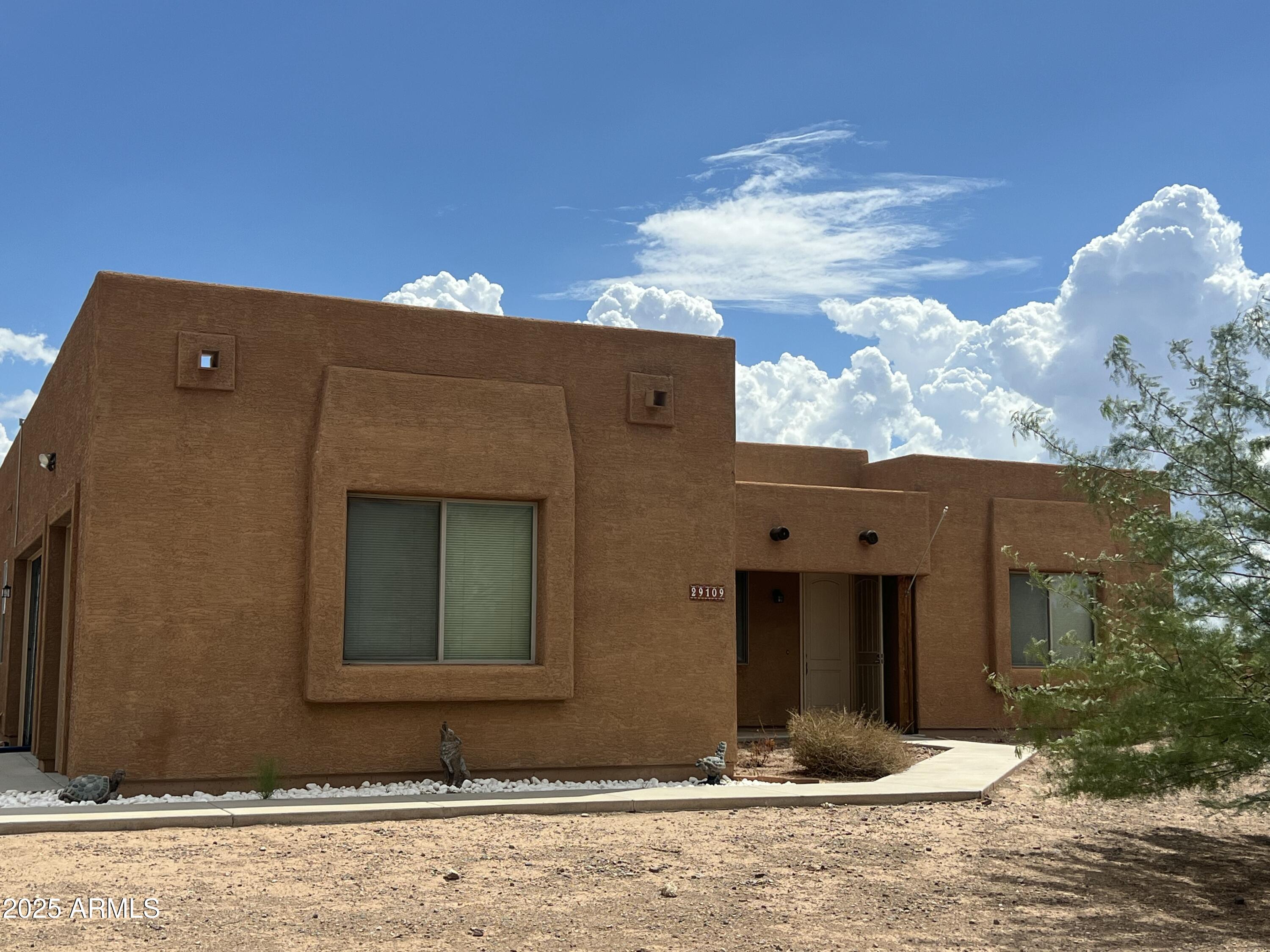 Wittmann, Arizona, 85361, United States, 4 Bedrooms Bedrooms, ,Residential,For Sale,1942045