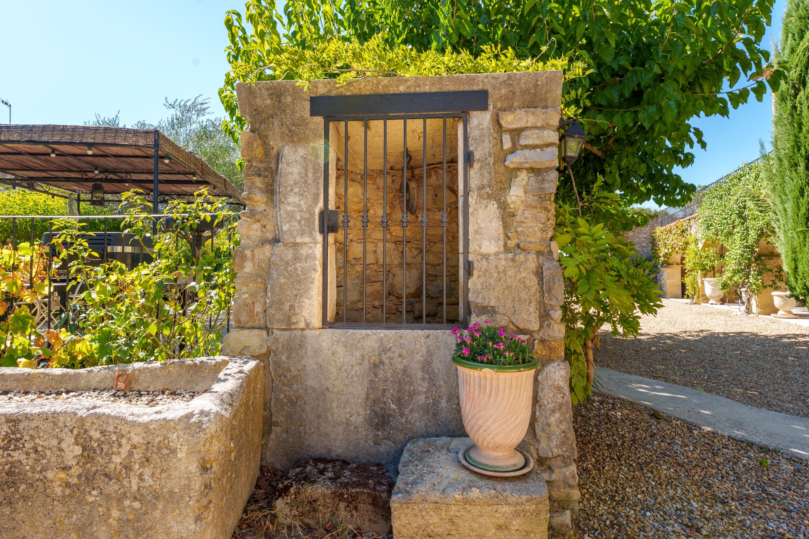 Stunning property with vineyard views in a quiet village, 45 min from Montpelli… - 物件實景