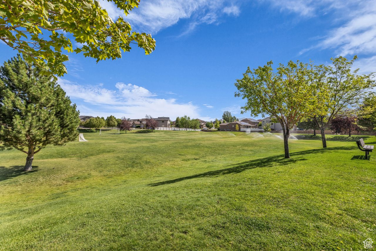 Herriman, Utah, 84096, United States, 3 Bedrooms Bedrooms, ,2 BathroomsBathrooms,Residential,For Sale,1902167