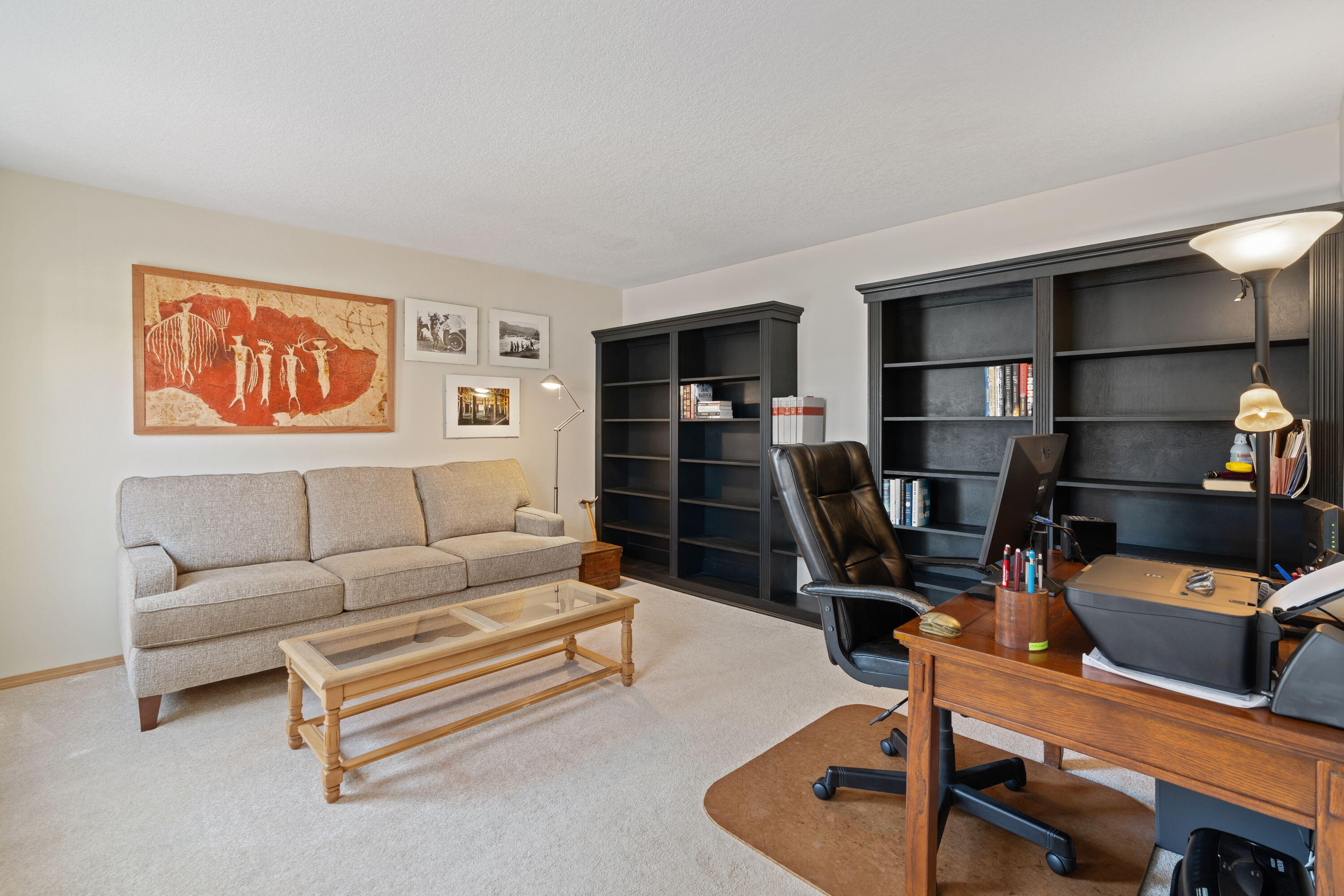 Redmond, Oregon, 97756, United States, 3 Bedrooms Bedrooms, ,4 BathroomsBathrooms,Residential,For Sale,1856956