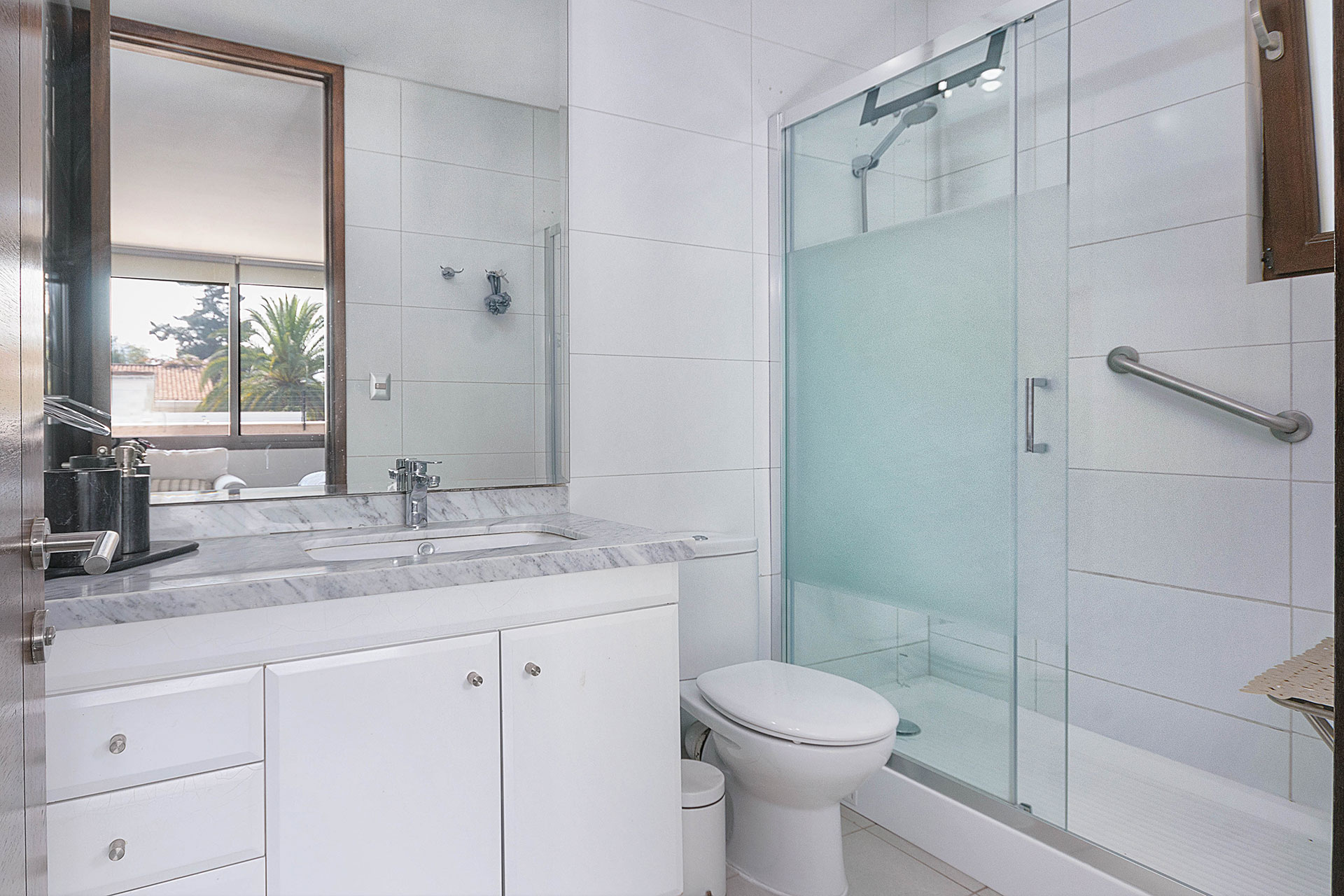  House for sale in the Los Nogales area with sustainable energy solutions - 物件實景