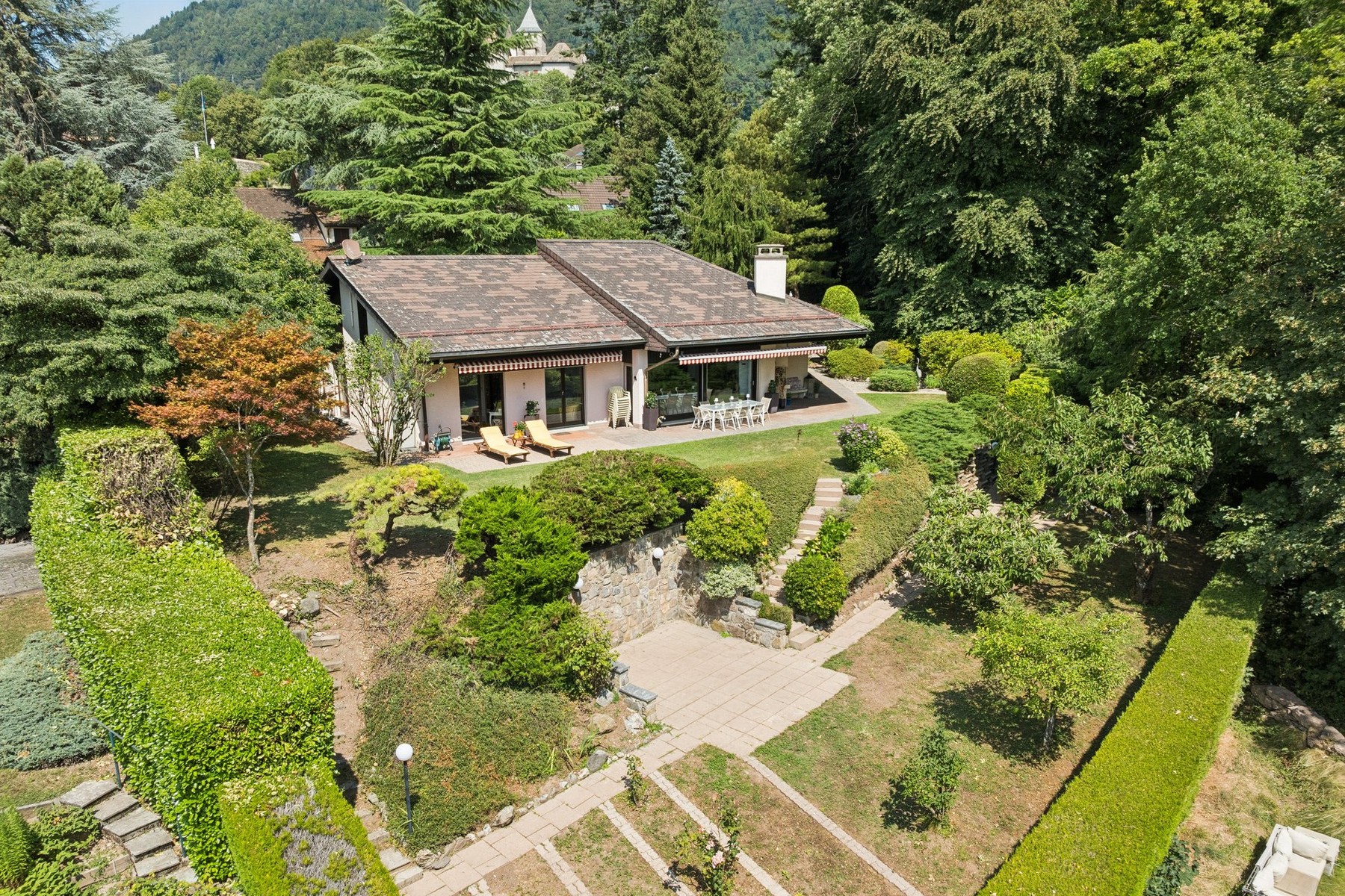  A real gem Detached villa with a view of the lake. - 物件實景