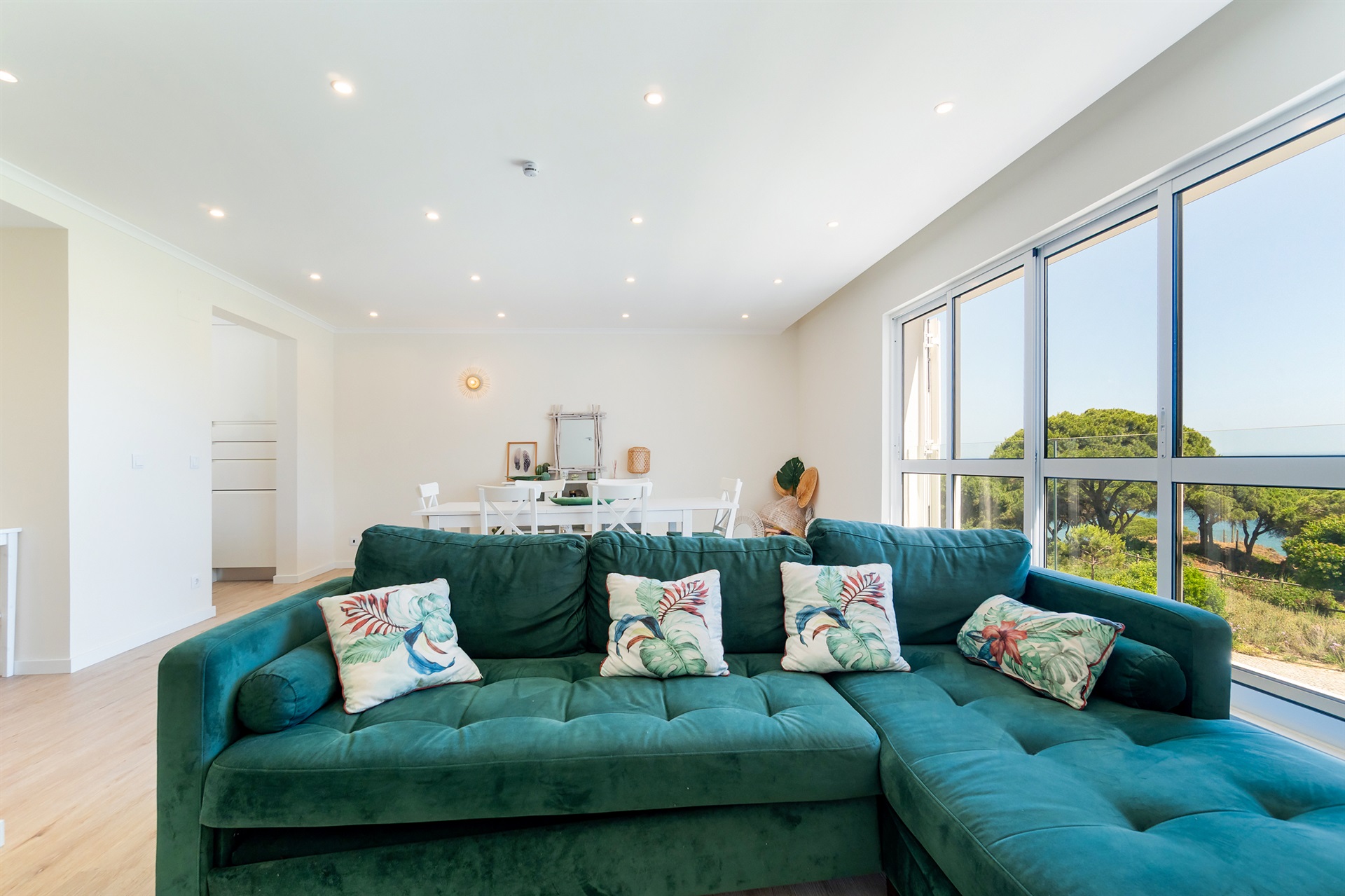  Semi-detached house, 2 bedrooms, for Sale - 物件實景