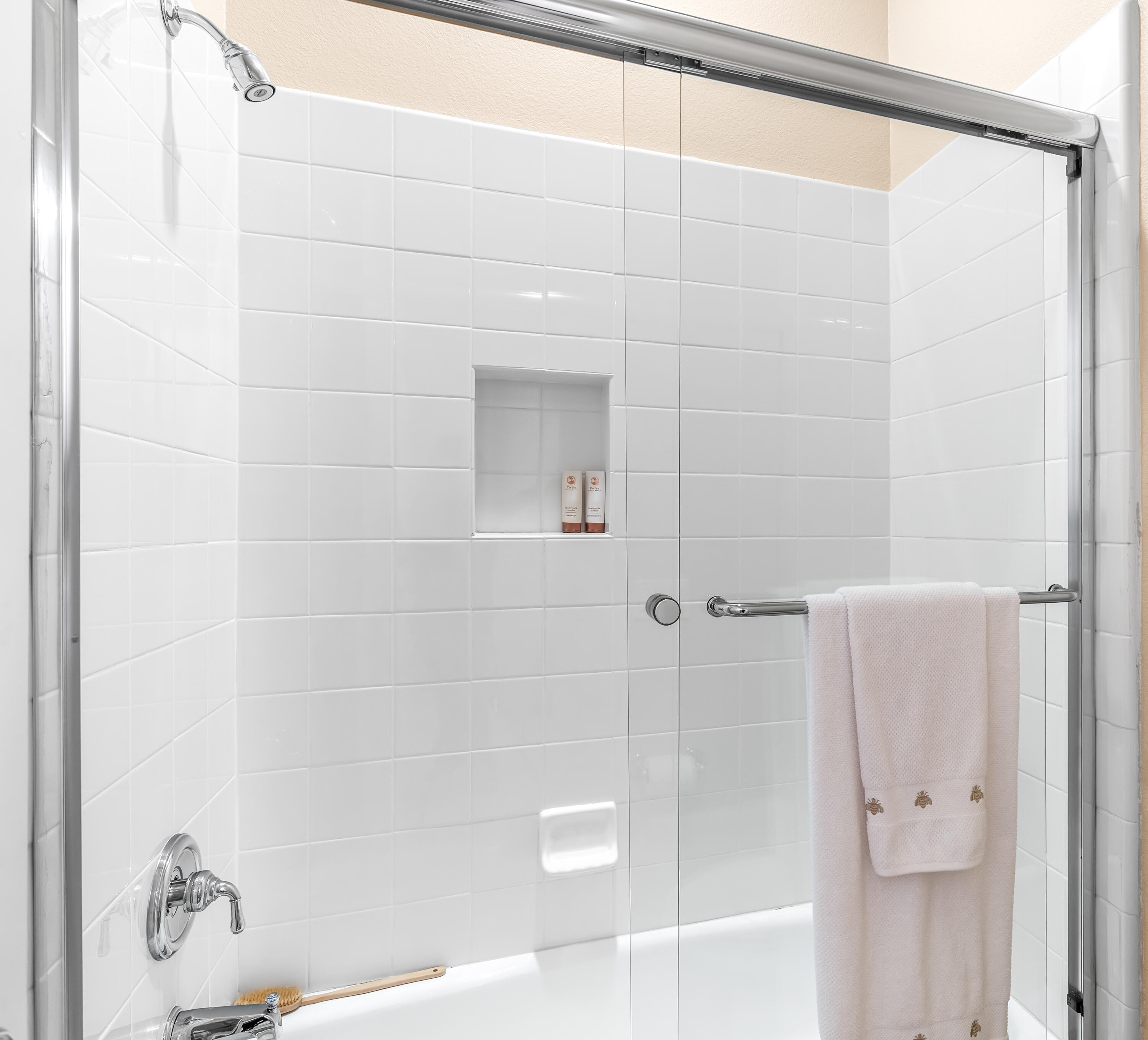 Rancho Mirage, California, 92270, United States, 3 Bedrooms Bedrooms, ,2 BathroomsBathrooms,Residential,For Sale,1991194