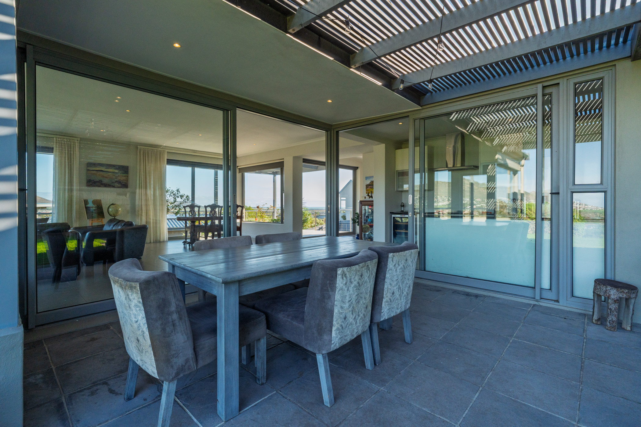  Noordhoek, Chapman