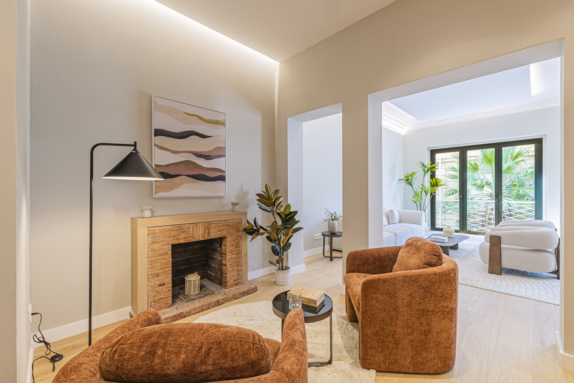  Elegant 5 Bedroom Renovated Apartment in Barcelona - 物件實景