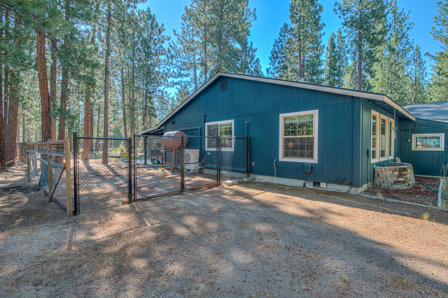 La Pine, Oregon, 97739, United States, 3 Bedrooms Bedrooms, ,2 BathroomsBathrooms,Residential,For Sale,1978383