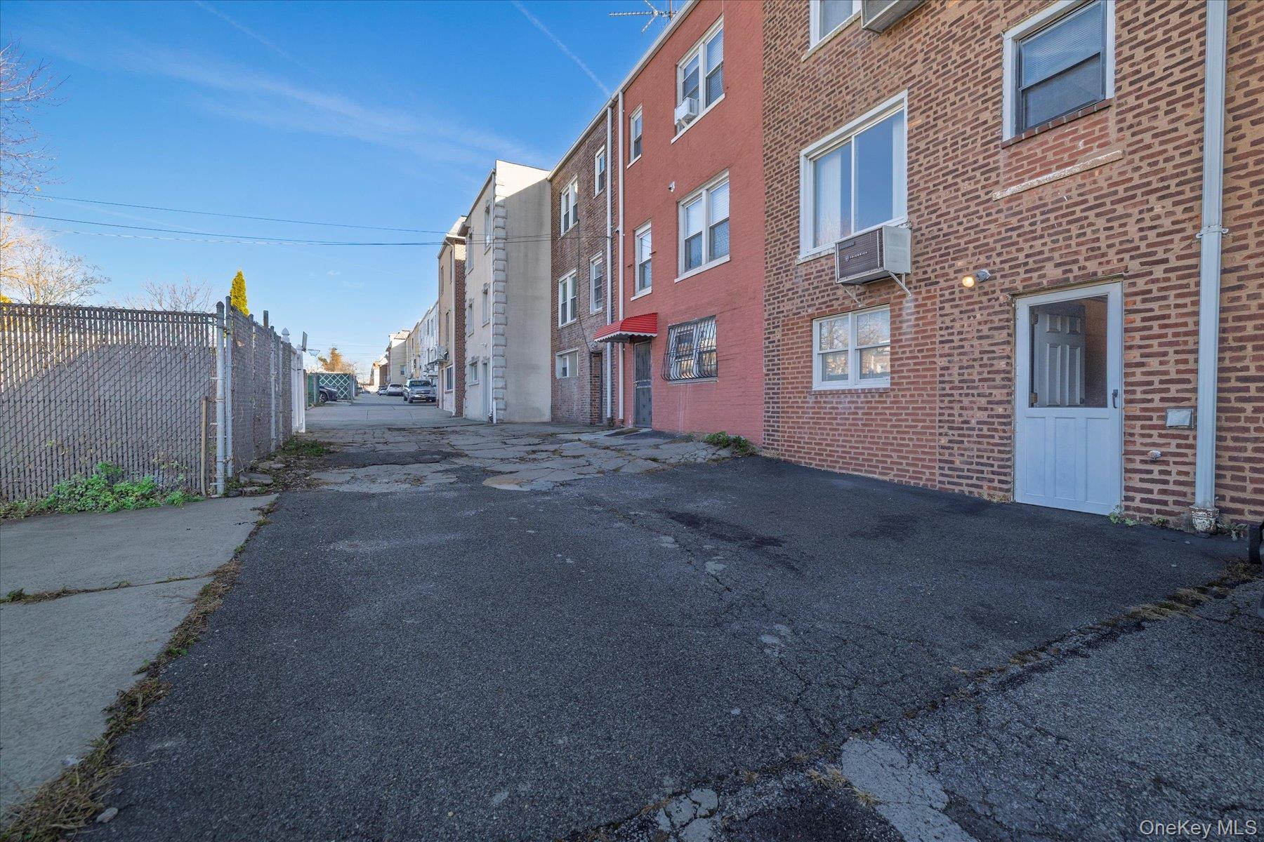 Maspeth, New York, 11378, United States, 3 Bedrooms Bedrooms, ,1 BathroomBathrooms,Residential,For Sale,2002162