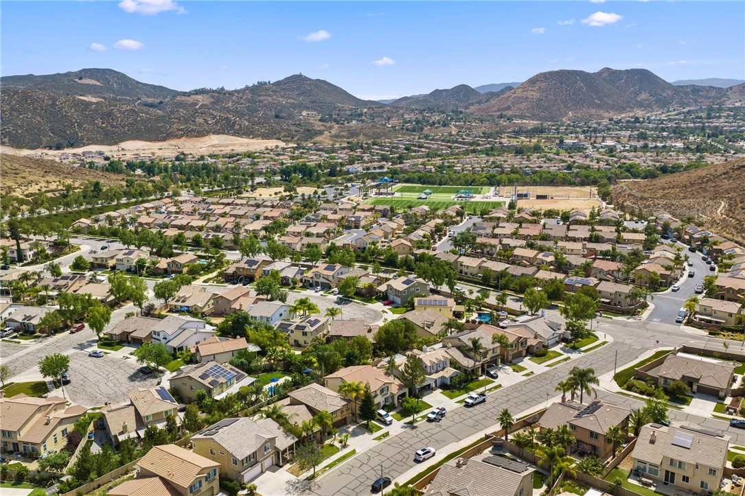 Lake Elsinore, California, 92532, United States, 3 Bedrooms Bedrooms, ,3 BathroomsBathrooms,Residential,For Sale,2049094