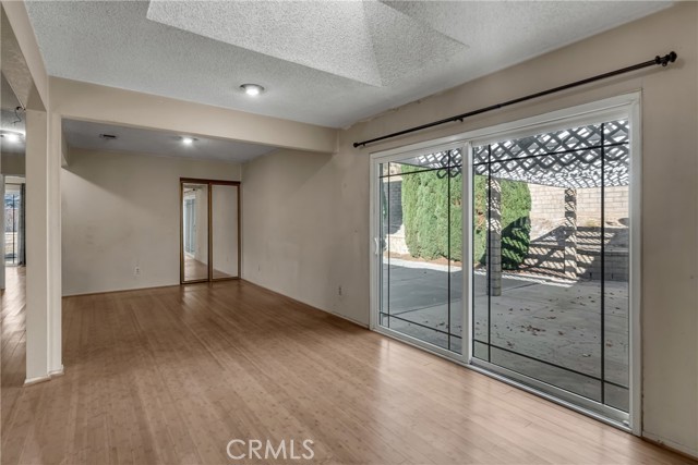 Canyon Country, California, 91387, United States, 2 Bedrooms Bedrooms, ,2 BathroomsBathrooms,Residential,For Sale,1979906