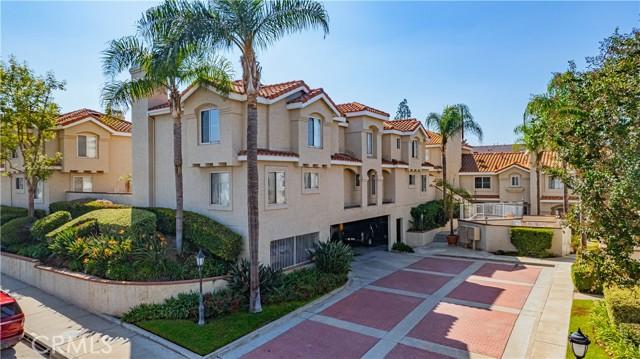 Brea, California, 92821, United States, 2 Bedrooms Bedrooms, ,3 BathroomsBathrooms,Residential,For Sale,1963215