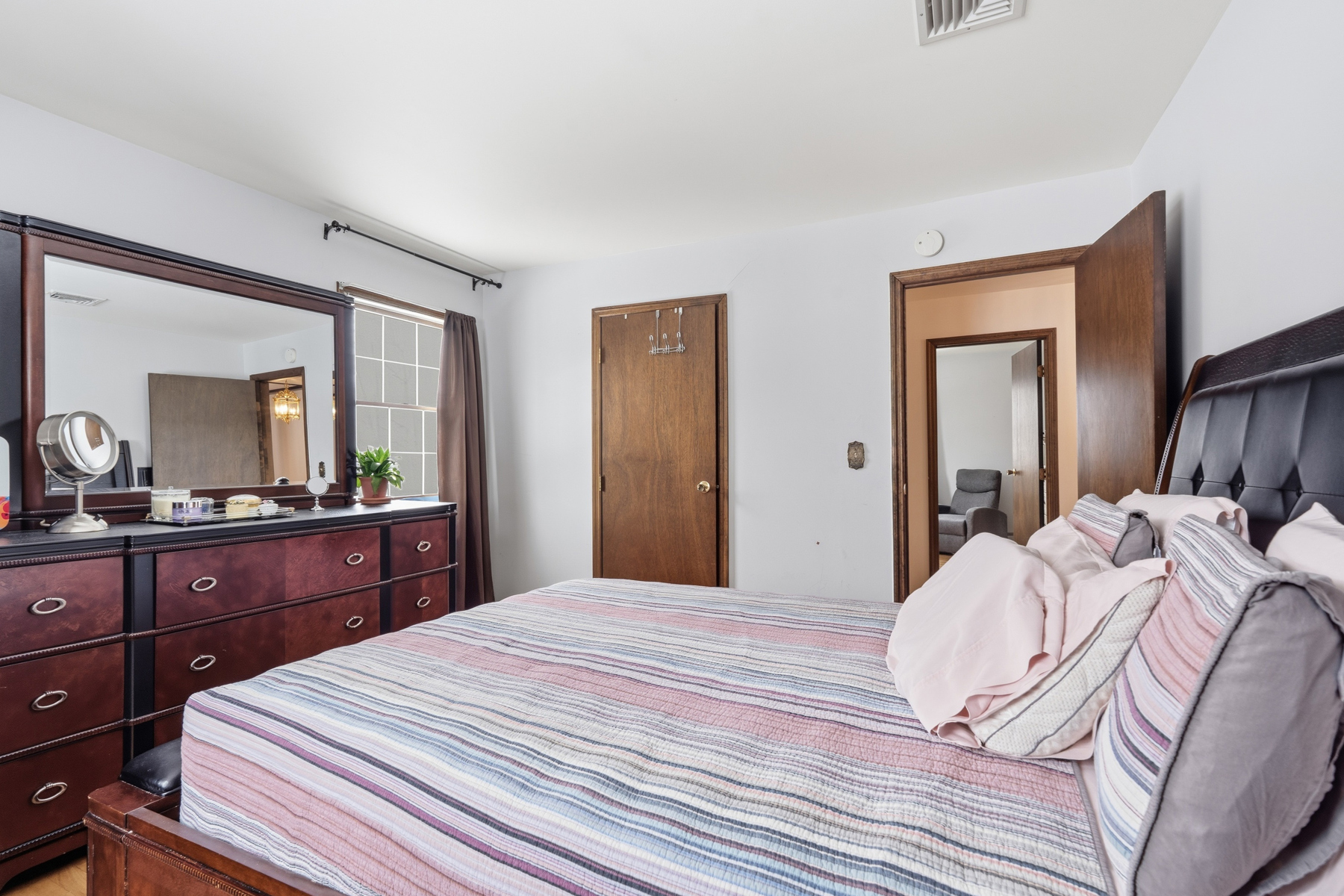  Buckberg Mountain Colonial - 物件實景