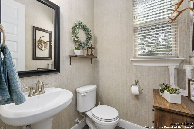 Helotes, Texas, 78023, United States, 4 Bedrooms Bedrooms, ,4 BathroomsBathrooms,Residential,For Sale,1907682