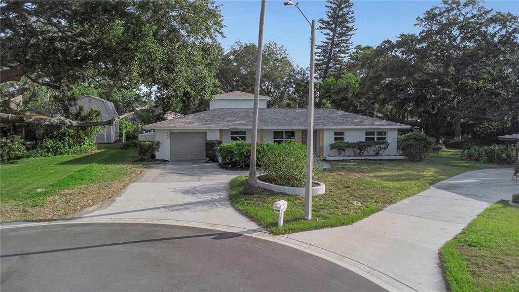 Belleair Bluffs, Florida, 33770, United States, 4 Bedrooms Bedrooms, ,3 BathroomsBathrooms,Residential,For Sale,1906119