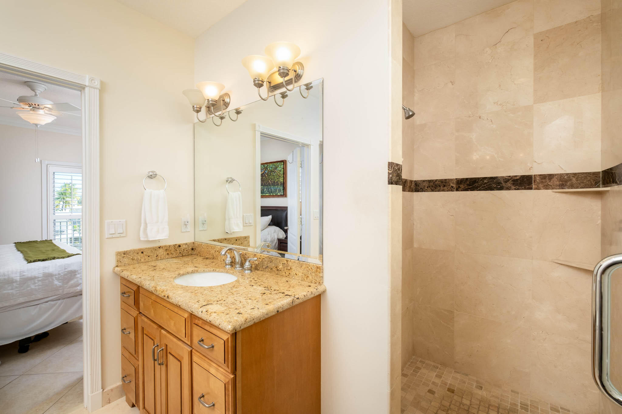 ISLAMORADA, Florida, 33036, United States, 3 Bedrooms Bedrooms, ,2 BathroomsBathrooms,Residential,For Sale,1987707