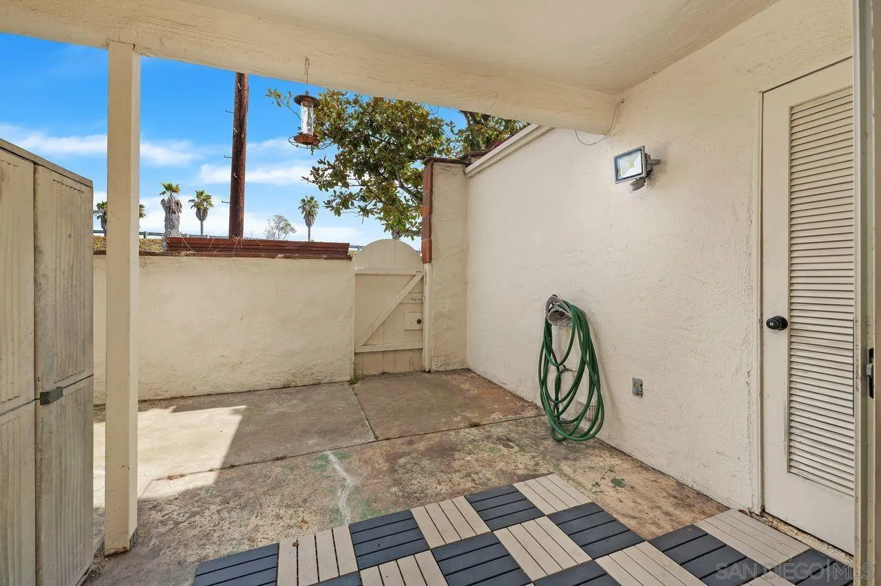 San Diego, California, 92110, United States, 4 Bedrooms Bedrooms, ,3 BathroomsBathrooms,Residential,For Sale,1940951