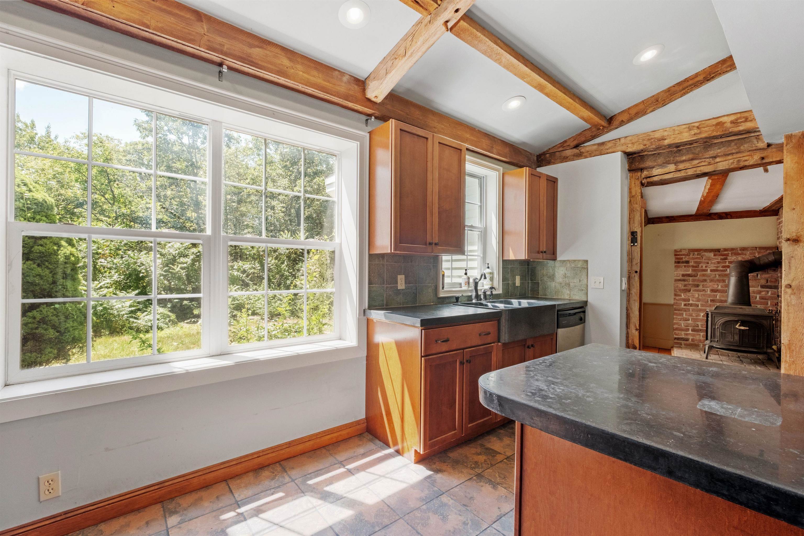 Warner, New Hampshire, 03278, United States, 3 Bedrooms Bedrooms, ,3 BathroomsBathrooms,Residential,For Sale,1912290