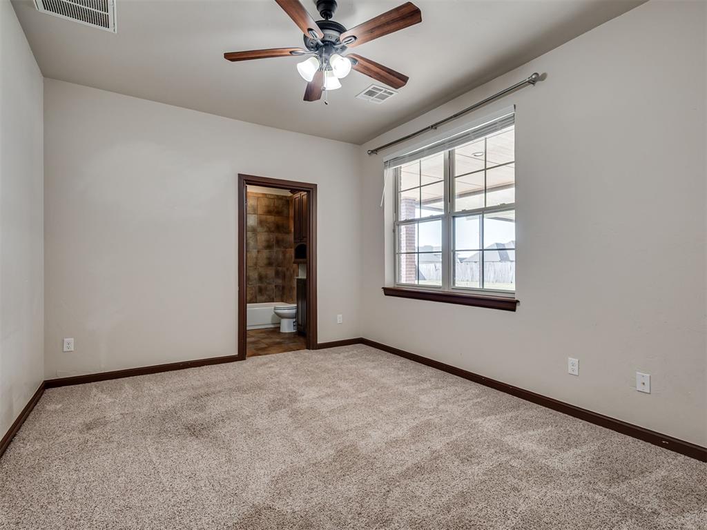 Norman, Oklahoma, 73071, United States, 6 Bedrooms Bedrooms, ,5 BathroomsBathrooms,Residential,For Sale,1978208