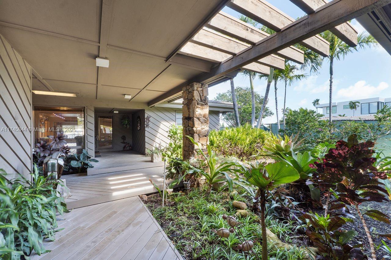 Miami Beach, Florida, 33141, United States, 4 Bedrooms Bedrooms, ,3 BathroomsBathrooms,Residential,For Sale,1711851