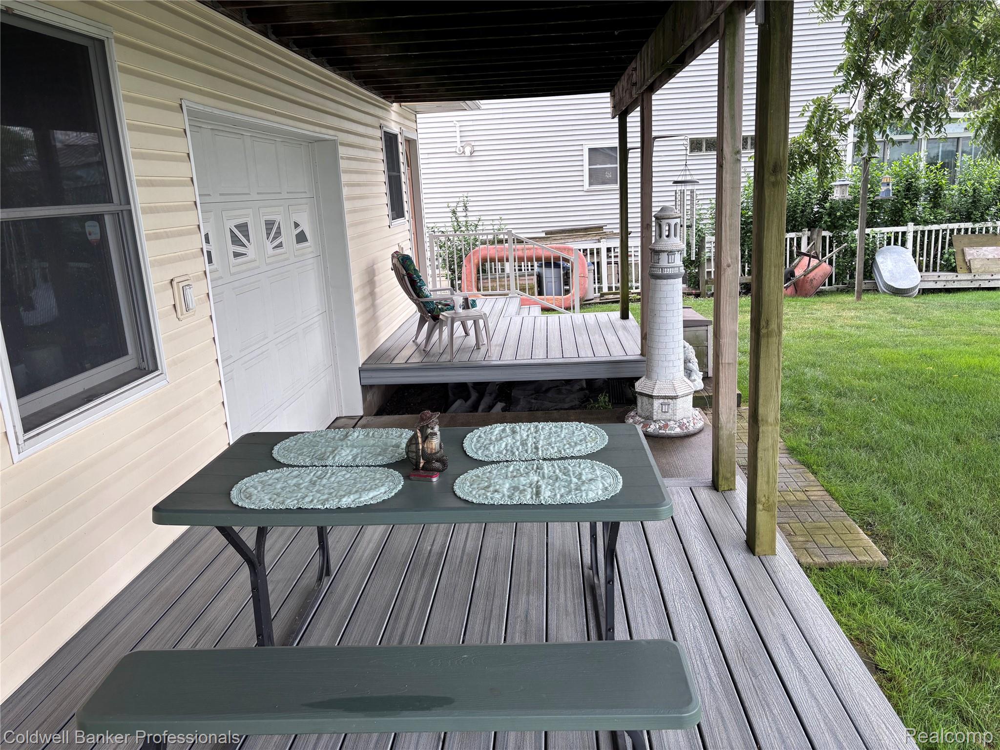 HarrisonTownship, Michigan, 48045, United States, 4 Bedrooms Bedrooms, ,3 BathroomsBathrooms,Residential,For Sale,1896563