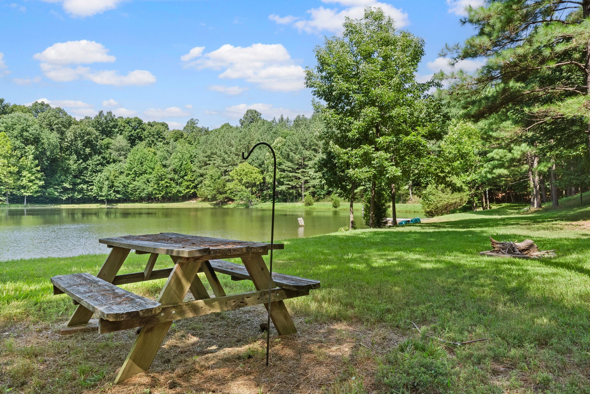 Cadiz, Kentucky, 42211, United States, 4 Bedrooms Bedrooms, ,3 BathroomsBathrooms,Residential,For Sale,1977115