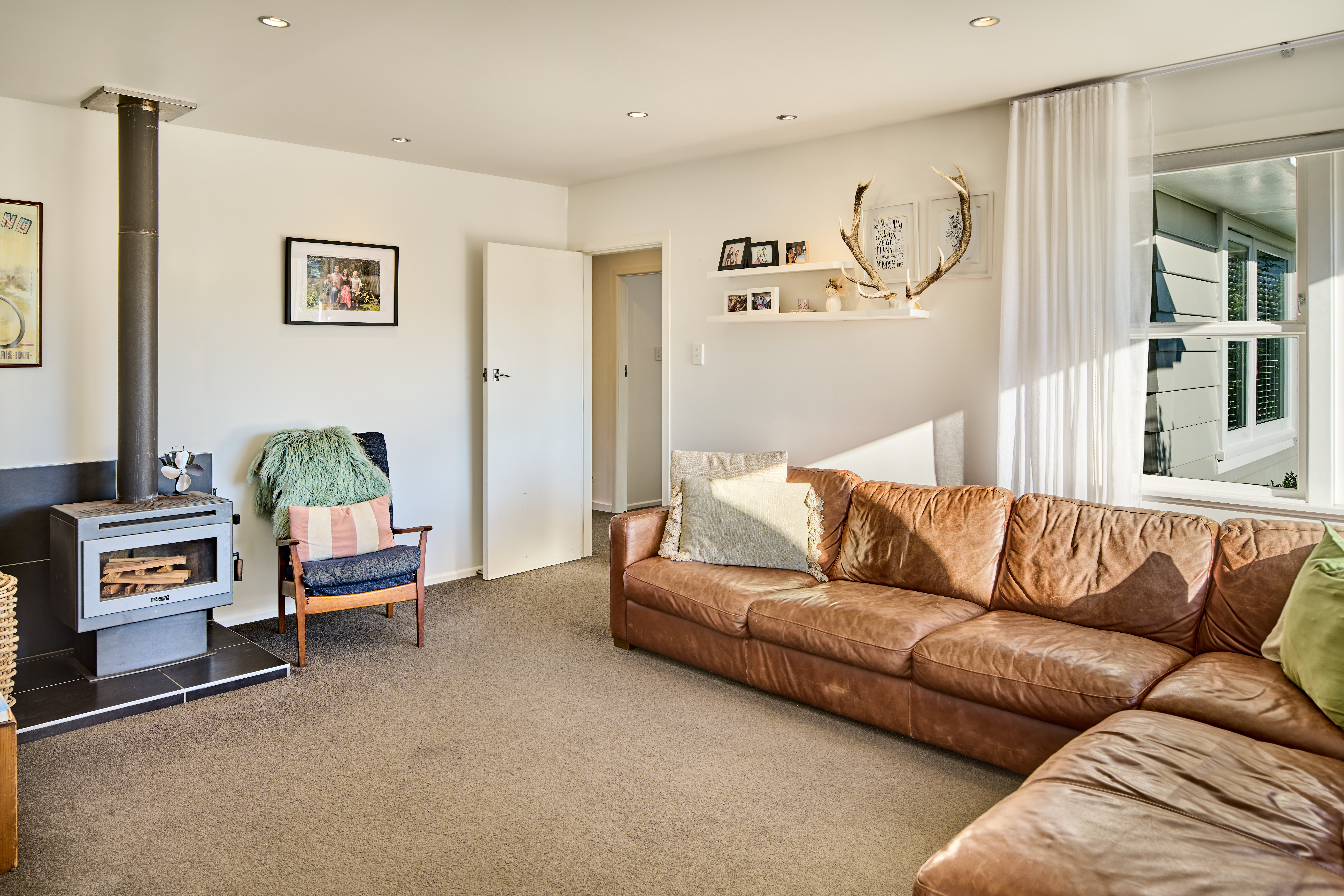  8 Beazley Avenue, Paparangi, Wellington, 6037 - 物件實景