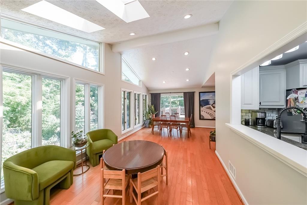 Marietta, Georgia, 30064, United States, 4 Bedrooms Bedrooms, ,3 BathroomsBathrooms,Residential,For Sale,1964993