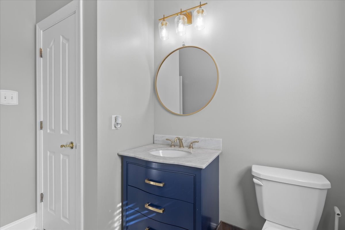 New Windsor, Maryland, 21776, United States, 5 Bedrooms Bedrooms, ,5 BathroomsBathrooms,Residential,For Sale,1943659