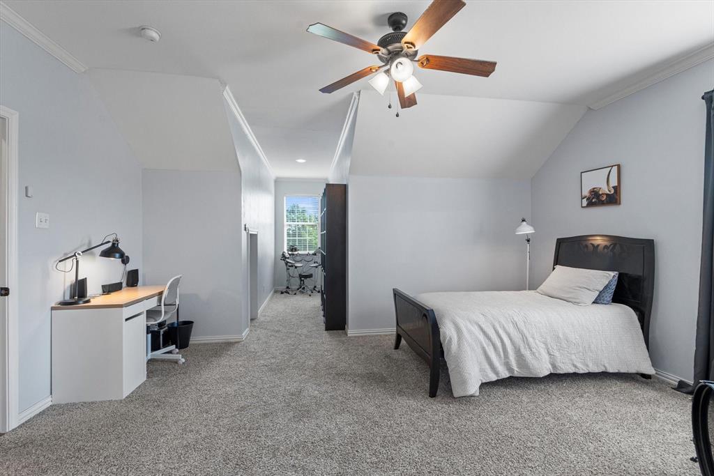 Terrell, Texas, 75160, United States, 4 Bedrooms Bedrooms, ,5 BathroomsBathrooms,Residential,For Sale,1827226