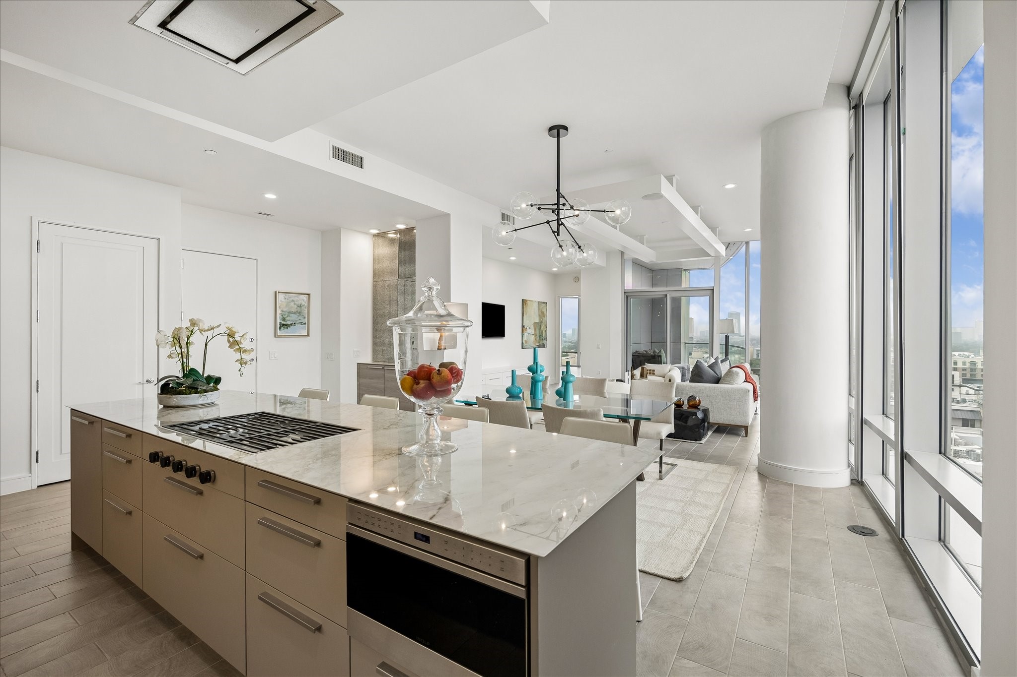  2727 Kirby Drive #11D - 物件實景