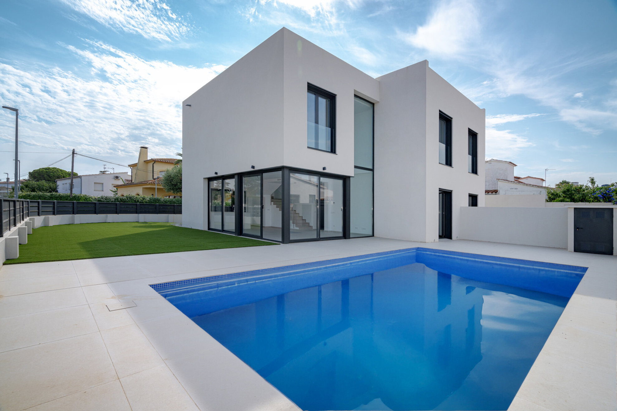  Design house with swimming pool in Empuriabrava - 物件實景