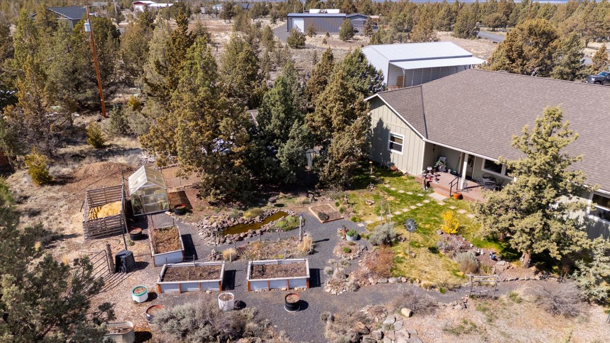 Prineville, Oregon, 97754, United States, 3 Bedrooms Bedrooms, ,2 BathroomsBathrooms,Residential,For Sale,1721299
