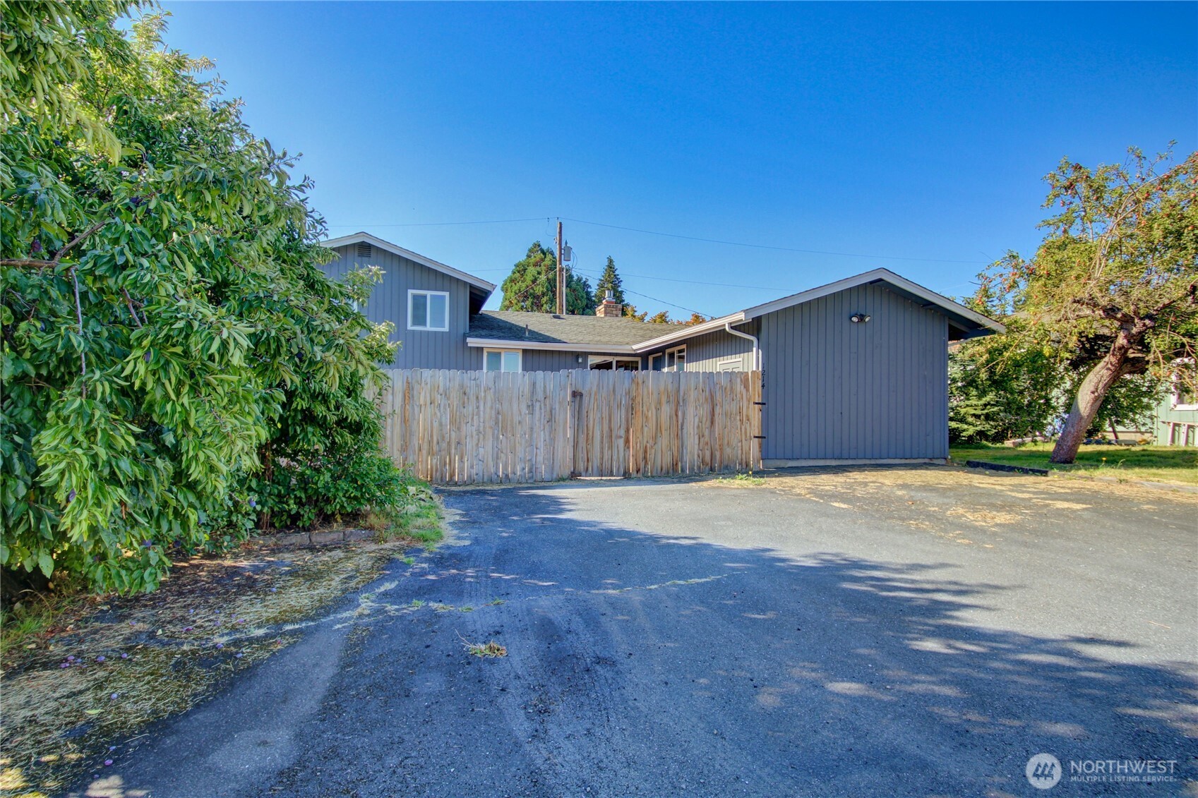 Anacortes, Washington, 98221, United States, 3 Bedrooms Bedrooms, ,1 BathroomBathrooms,Residential,For Sale,1927416