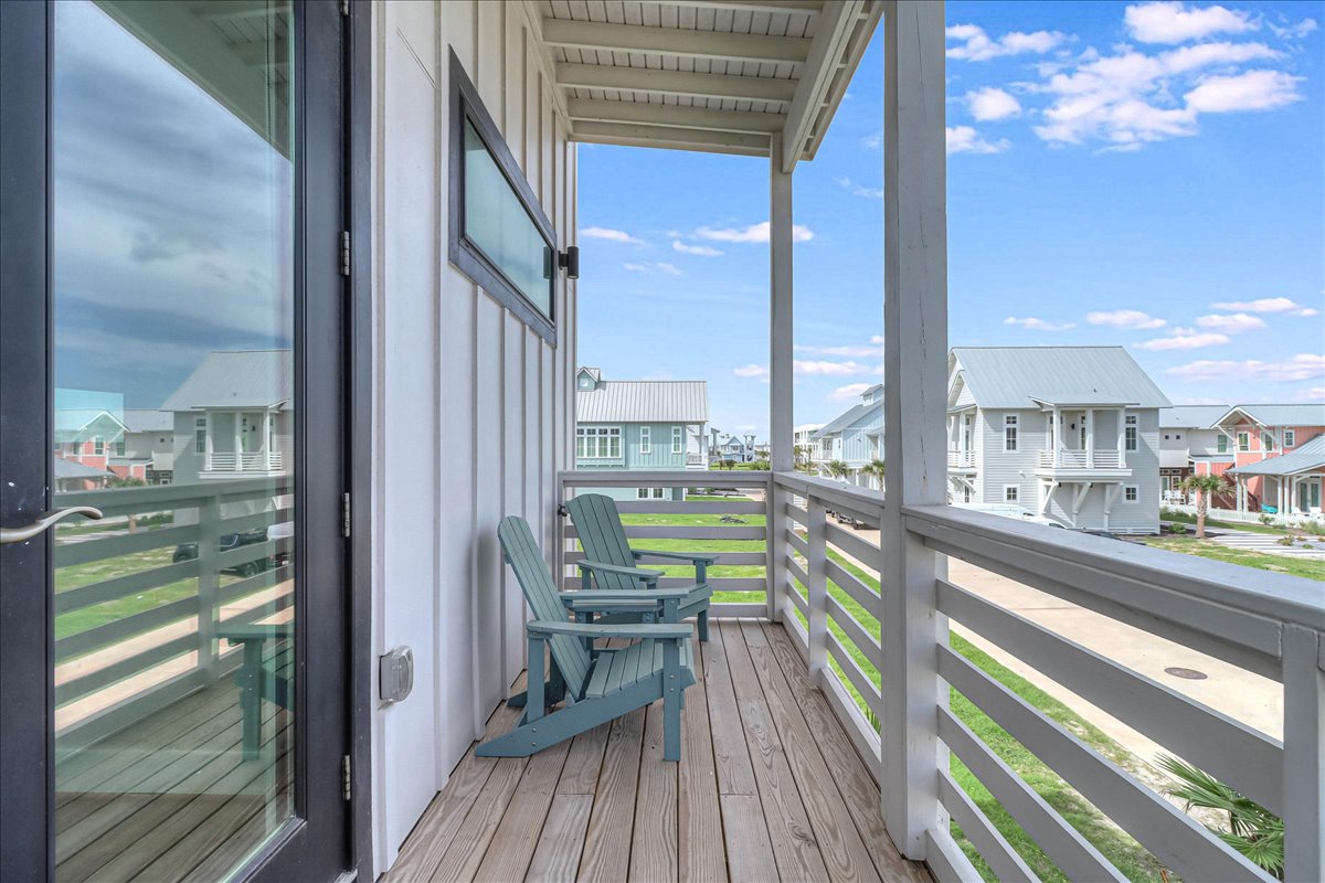 Port Aransas, Texas, 78373, United States, 3 Bedrooms Bedrooms, ,3 BathroomsBathrooms,Residential,For Sale,1979271