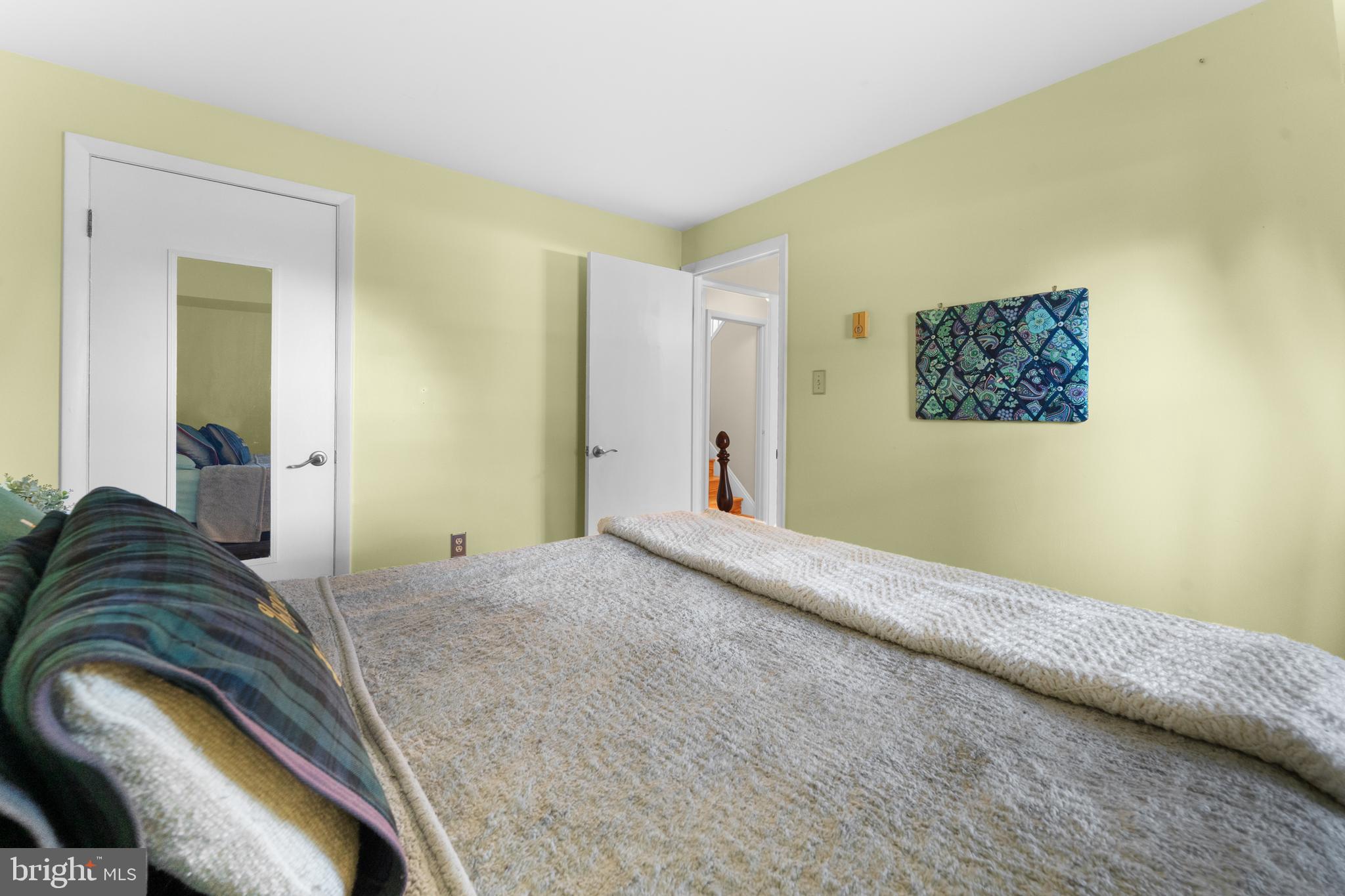 Warrenton, Virginia, 20187, United States, 3 Bedrooms Bedrooms, ,2 BathroomsBathrooms,Residential,For Sale,1987045