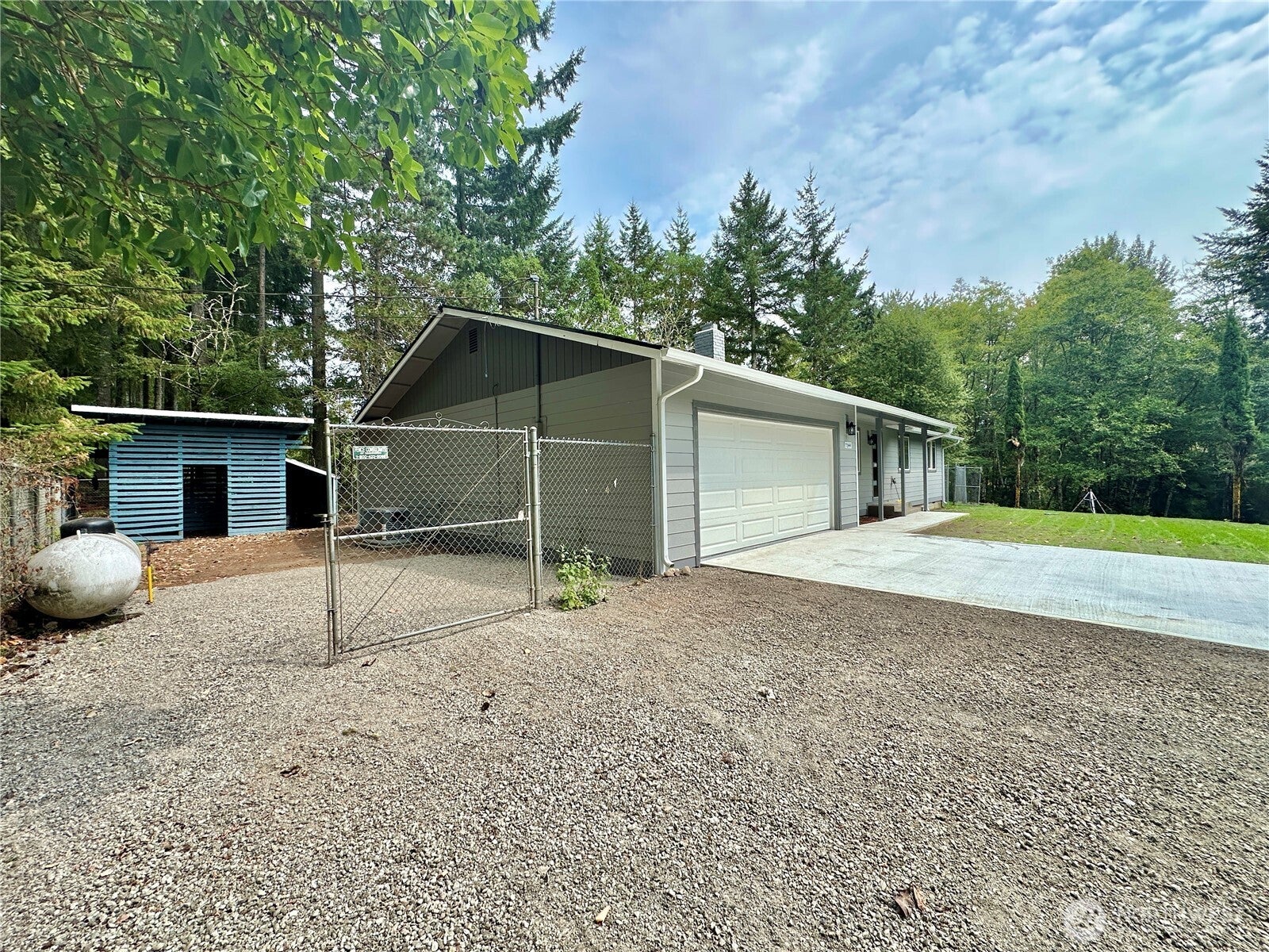 Olympia, Washington, 98516, United States, 4 Bedrooms Bedrooms, ,3 BathroomsBathrooms,Residential,For Sale,1905685